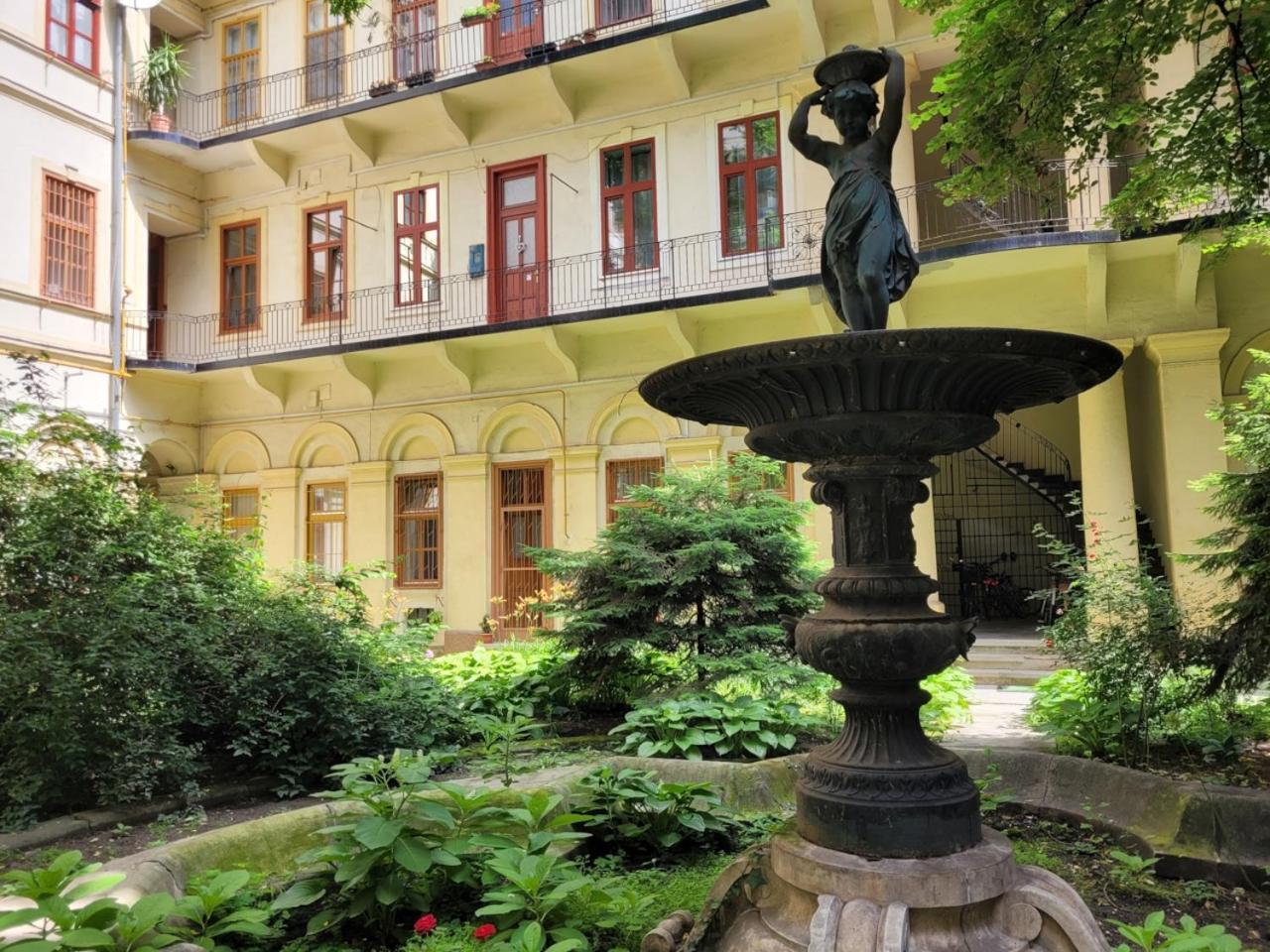 Liszt Studio Budapest Exterior foto